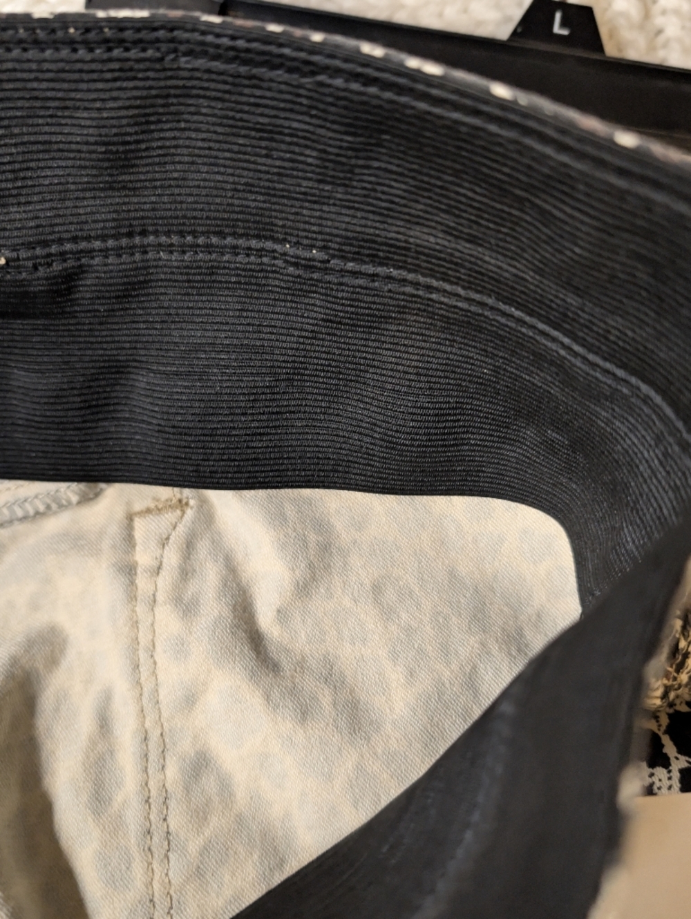 Coco + Carmen Cheetah Amazing Stretch Fit Sculpt Lift Jean Dress Pants NWT's. - Picture 11 of 16